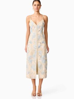 Elliatt | Dresses | Elliatt Ingrid Floralembroidered Mididress Xsmall |  Poshmark